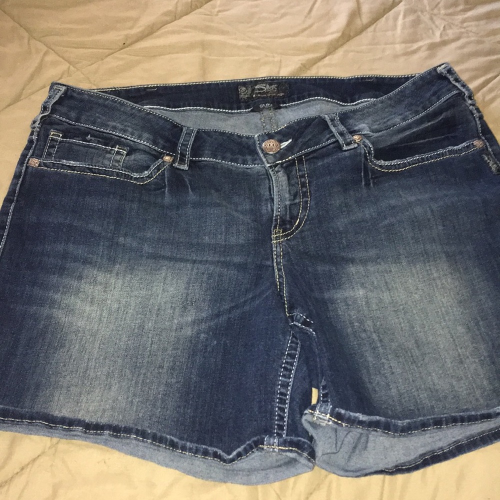 Silver Suki Shorts